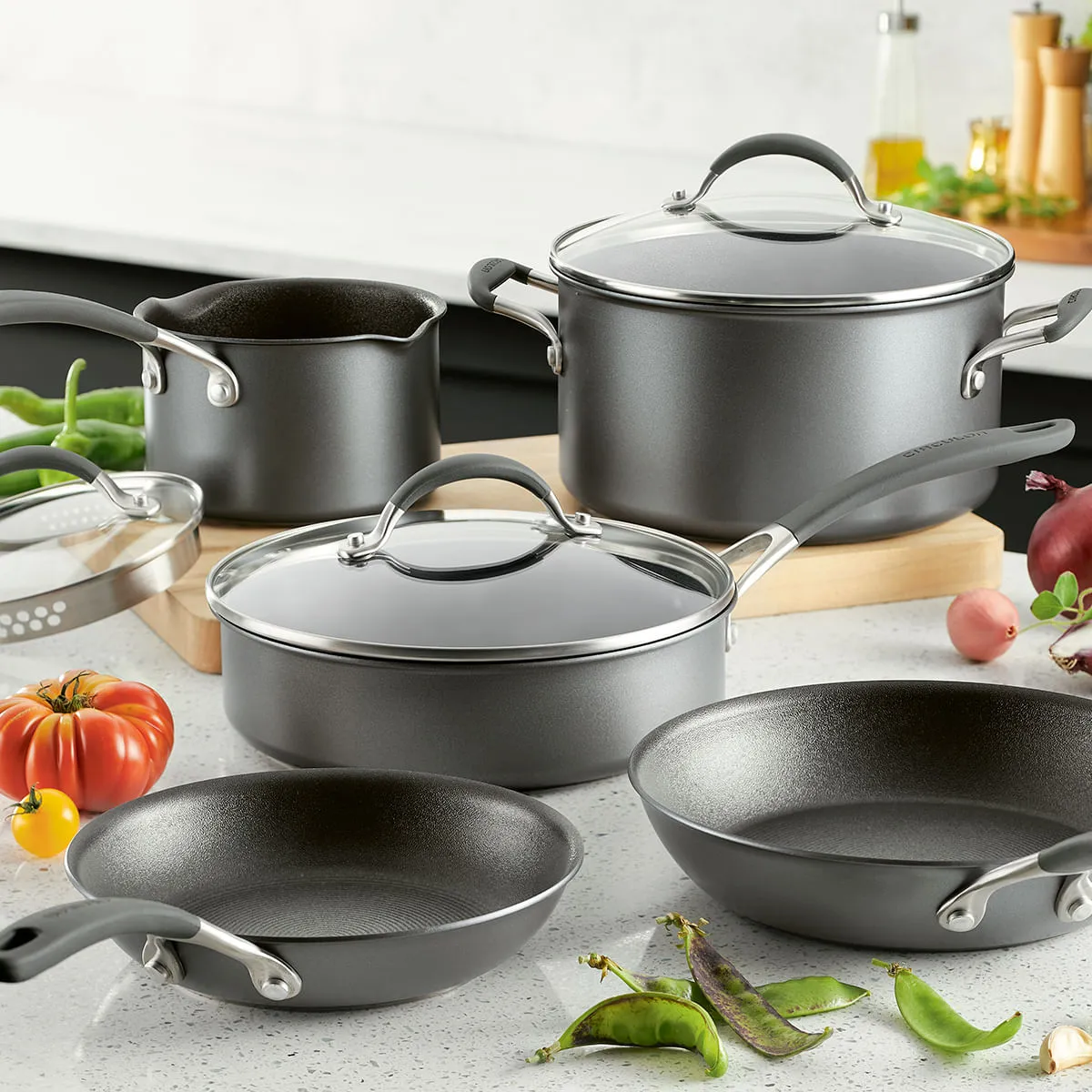 Batería de Cocina Circulon A1 ScratchDefense 8 Piezas Inducción Gris Grafito